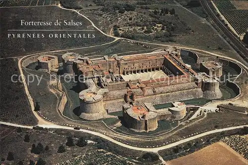 Salses le Chateau Forteresse vue aerienne Kat. Salses le Chateau