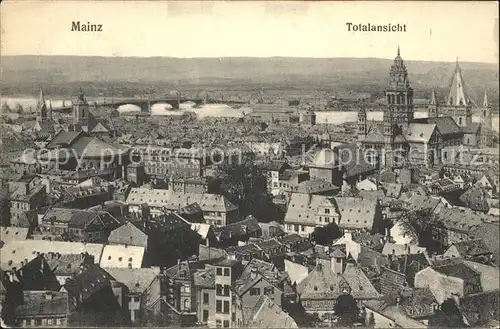 Mainz Rhein Totalansicht Altstadt Kirche