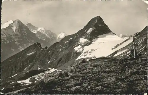 Schwarzhorn Brienz Eiger Moench Jungfrau  / Schwarzhorn /Rg. Brienz