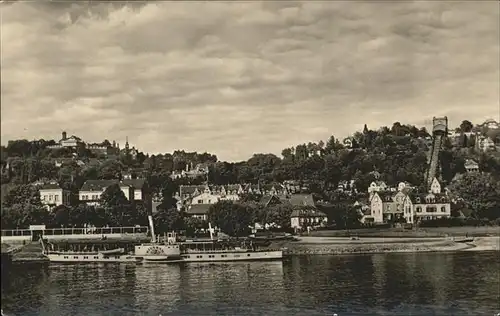 Loschwitz Schiff Diesbar / Dresden /Dresden Stadtkreis