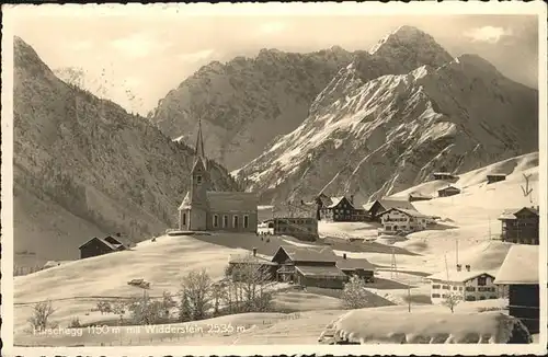 Hirschegg Kleinwalsertal Vorarlberg Ortsansicht mit Kirche Widderstein Winterimpressionen Kat. Mittelberg