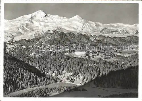 Arosa GR Gesamtansicht mit Weisshorn Braeggerhorn und Tschuggen Kat. Arosa