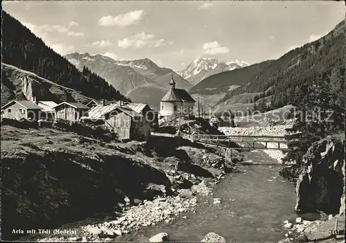 Acla Blick zum Toedi Val Medel Bachlauf Kapelle