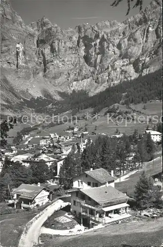 Leukerbad Ortsansicht mit Gemmipass Kat. Loeche les Bains