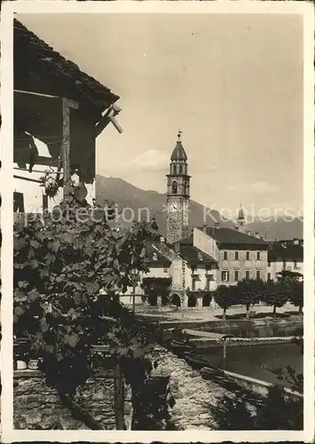 Ascona TI Ortsblick mit Lago Maggiore  / Ascona /Bz. Locarno