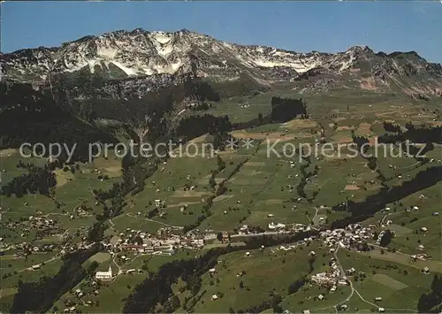 Amden SG mit Mattstock Fliegeraufnahme Kat. Amden