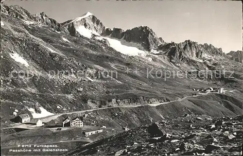 Furkapass Passhoehe mit Galenstock / Furka /Rg. Gletsch