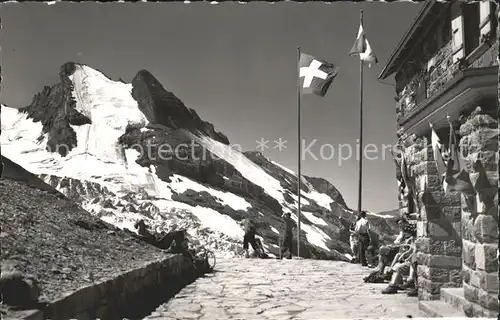 Bluemlisalphuette BE mit Bluemlisalp Rothorn / Kandersteg /Bz. Frutigen