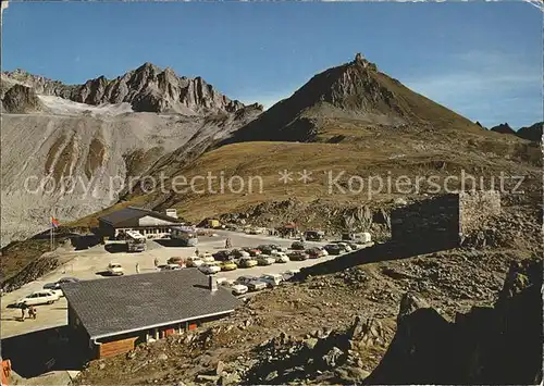 Nufenenpass mit Mittaghorn Piz Gallina und Kilchhorn Parkplatz / Nufenen /Rg. Ulrichen