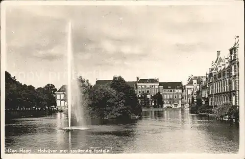 Den Haag Hofvijver Fontein Kat. s Gravenhage