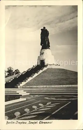 Treptow Berlin Sowjetisches Ehrenmal / Berlin /Berlin Stadtkreis