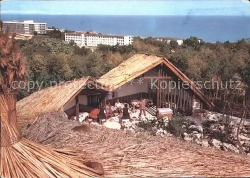 Zlatni Piassatzi Restaurant Koscharata / Zlatni Piassatzi /