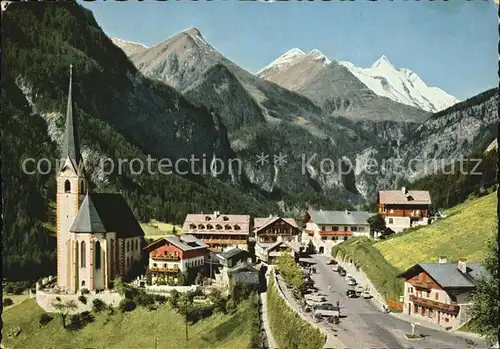 Heiligenblut Kaernten mit Grossglockner Hochalpenstrasse Kat. Heiligenblut