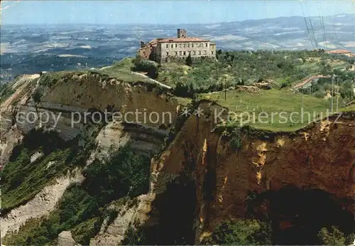 Volterra Le Balze sullo sfondo la Badia Kat. Italien