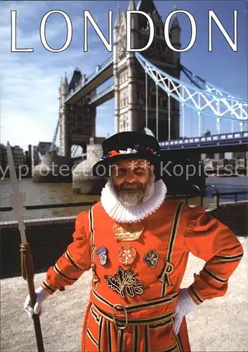 London Beefeater at Tower Bridge Kat. City of London