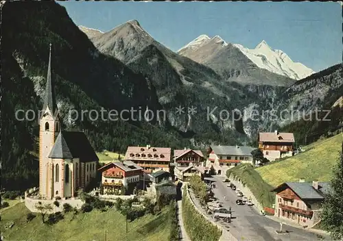 Heiligenblut Kaernten Ortsansicht mit Kirche Grossglockner Hochalpenstrasse Hohe Tauern Kat. Heiligenblut