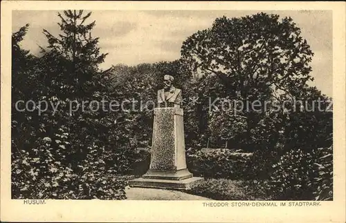 Husum Nordfriesland Theodor Storm Denkmal im Stadtpark Kat. Husum