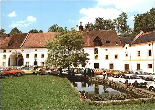 Altenmarkt Alz Klosterhof der Stiftskirche Baumburg mit Braeustuebl Kat. Altenmarkt a.d.Alz