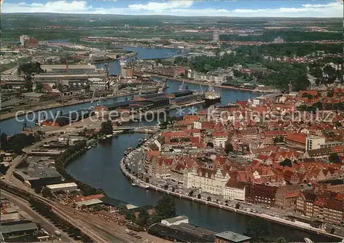 Luebeck Fliegeraufnahme Altstadt mit Hafen Kat. Luebeck