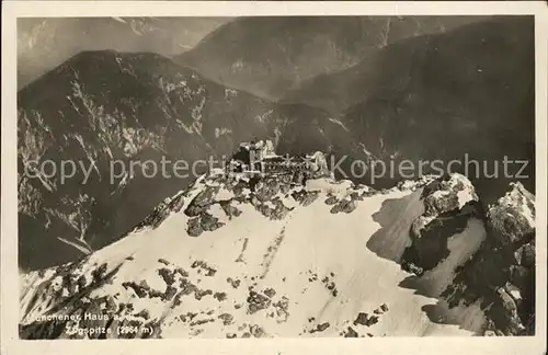 Zugspitze Muenchner Haus Fliegeraufnahme Kat. Garmisch Partenkirchen