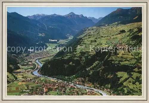 Oberinntal mit Prutz Ried Toesens Ladis Fliegeraufnahme Kat. Oesterreich