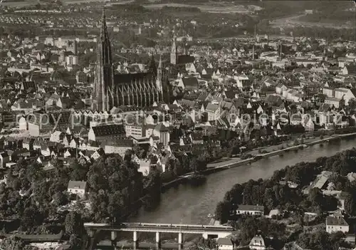 Ulm Donau Fliegeraufnahme mit Muenster Kat. Ulm