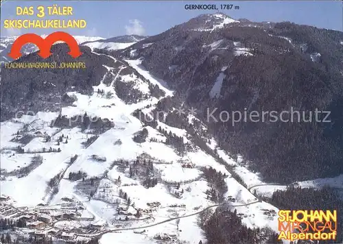 St Johann Pongau Salzburg Alpendorf mit Gernkogel Wintersportplatz Fliegeraufnahme Kat. 