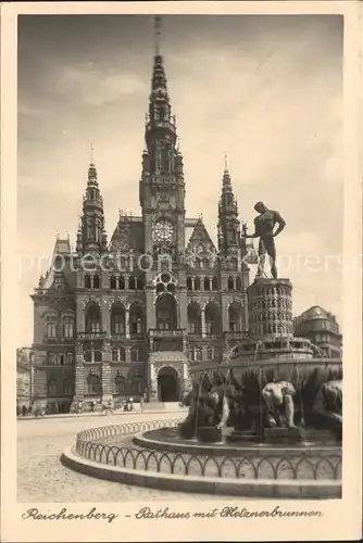 Reichenberg Liberec Nordboehmen Rathaus mit Hetzenbrunnen