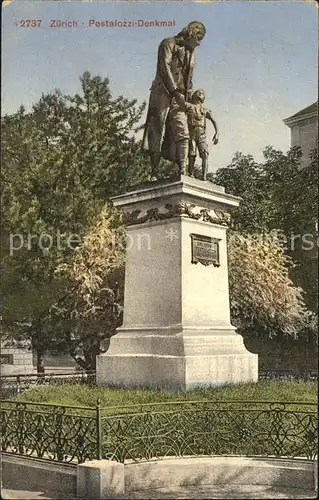 Zuerich Pestalozzi Denkmal Statue / Zuerich /Bz. Zuerich City