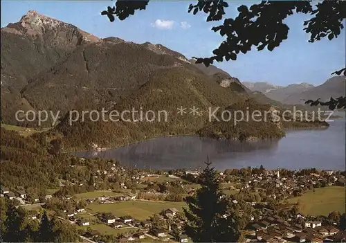 St Gilgen Salzkammergut Mozartbruecke vom Hoehenweg mit Schafberg Kat. St Gilgen Wolfgangsee