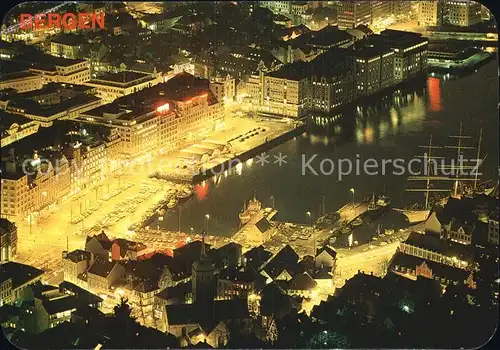 Bergen aan Zee bei Nacht Fliegeraufnahme Kat. Niederlande