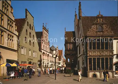 Lemgo Apotheken Erker des Rathauses Fussgaengerzone Alte Hansestadt Kat. Lemgo