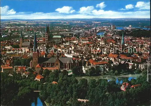 Luebeck Stadt der sieben Tuerme Fliegeraufnahme Kat. Luebeck