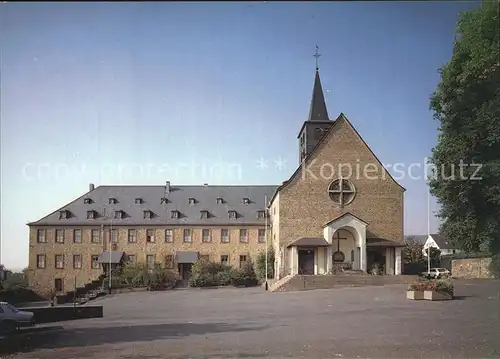 Ruedesheim Rhein Eibingen Pfarrkirche mit Grab der heiligen Hildegard Kat. Ruedesheim am Rhein