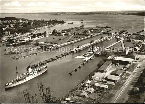 Kiel Holtenauer Schleuse  Kat. Kiel