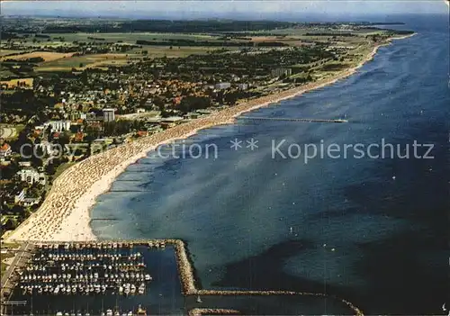 Groemitz Ostseebad Fliegeraufnahme Strand und Seglerhafen Kat. Groemitz