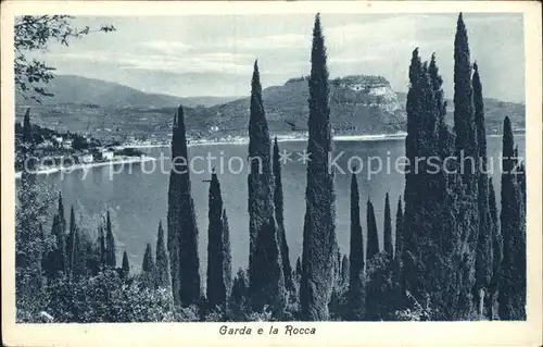 Gardasee Lago di Garda Panorama Rocca mit Zypressen Kat. Italien