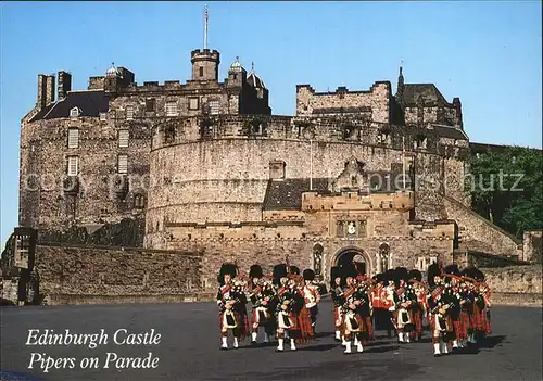 Edinburgh Castle Pipers on Parade Kat. Edinburgh