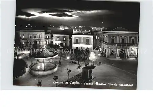 Canosa di Puglia Piazza Vittorio Veneto notturno