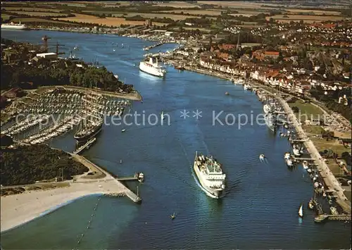 Travemuende Ostseebad Fliegeraufnahme Hafen mit Dreimaster Passat Kat. Luebeck