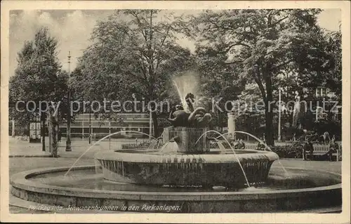 Zwickau Sachsen Schwanenbrunnen im Park Kat. Zwickau