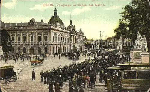 Berlin Zeughaus Aufziehen der Wache Kat. Berlin