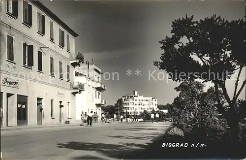 Biograd Strassenpartie