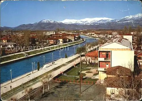 Struga Kej pored Drima Quai sur le Drime Gebirgspanorama