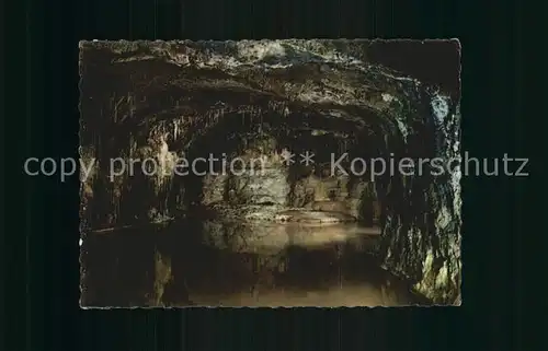 Hoehlen Caves Grottes Saalfeld Feengrotten Mittlere Quellgrotte  Kat. Berge