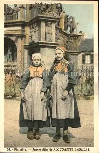 Trachten Frankreich Finistere Jeunes filles de Plougastel Daoulas  Kat. Trachten