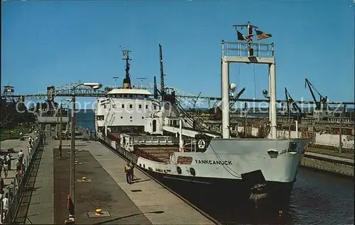 Frachter Binnenschifffahrt Yankcanuck Soo Locks Sault Ste. Marie Michigan  Kat. Schiffe