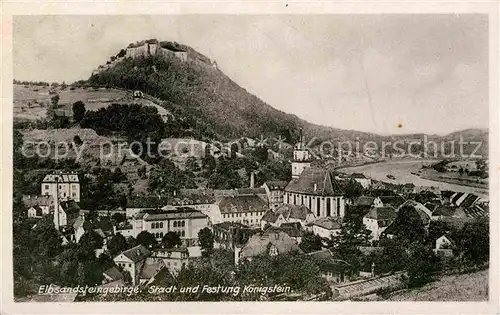 Koenigstein Saechsische Schweiz Stadtbild mit Festung Elbsandsteingebirge Kat. Koenigstein Saechsische Schweiz