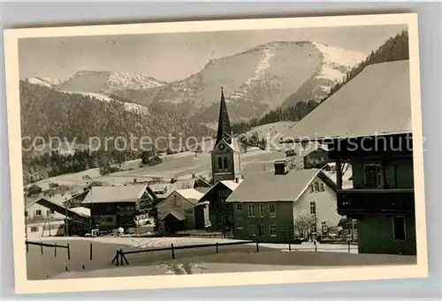 Steibis Ortsansicht mit Kirche Hochgrat Winterpanorama Allgaeuer Alpen Kat. Oberstaufen