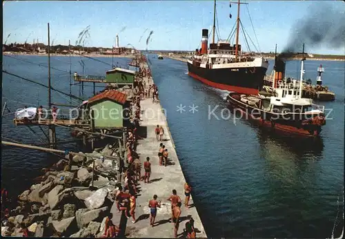 Hafenanlagen Marina di Ravenna Porto Canale Capanni da Pesca  Kat. Schiffe